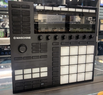 Native Instruments - Maschine MK3 Music Production System